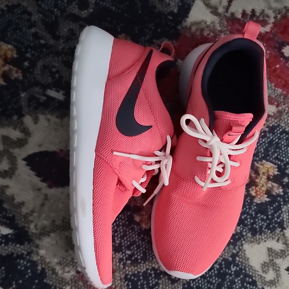 Nike Bright Coral Sneakers with Black Swoosh Worn Once